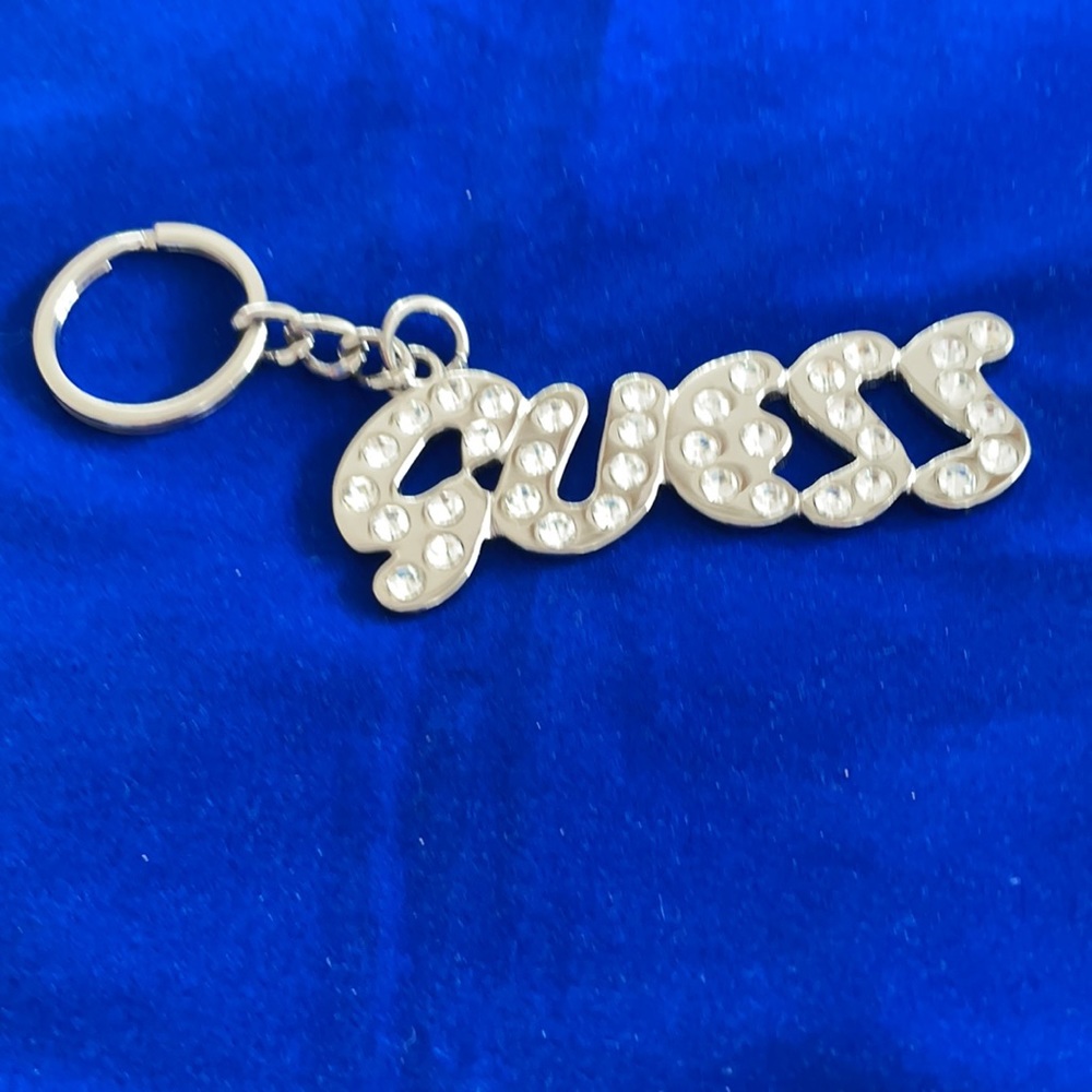 Guess Keychain. - Picture 2 of 5